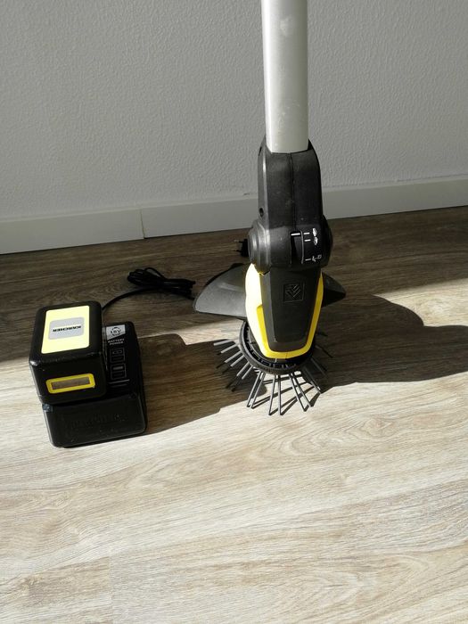 Karcher - Weed Remover WRE 18-55 + Bateria e carregador