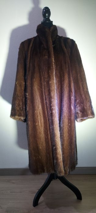 Casaco do Vison comprido