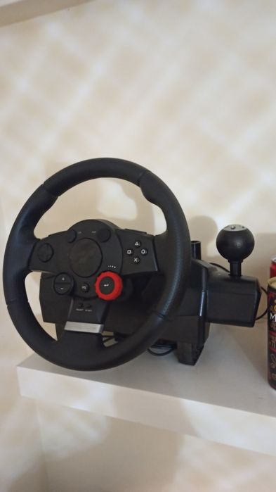 Volante Logitech Driving Force Pro GT