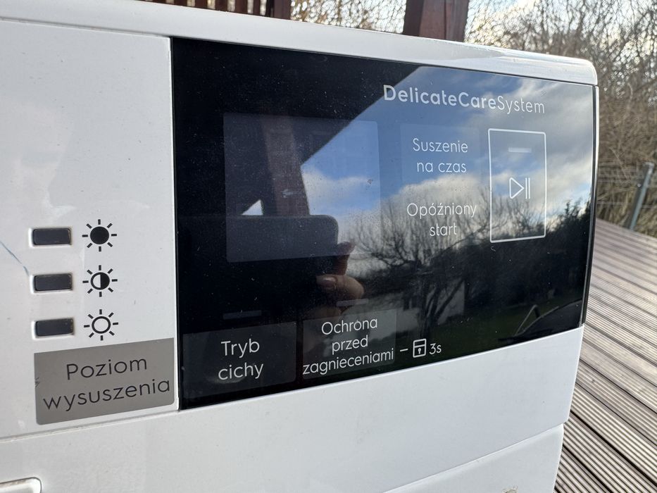 Suszarka do ubrań Elektrolux Perfektcare 800