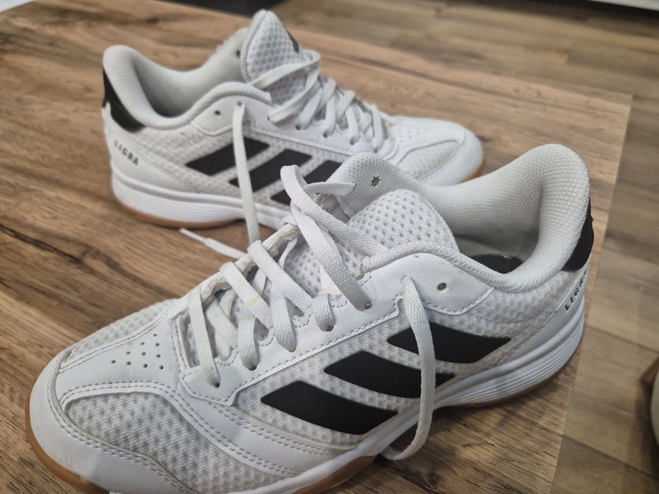Adidas Ligra r 38