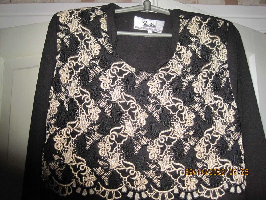 черное нарядное платье