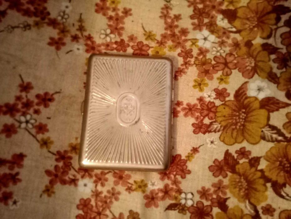 Коробка  бокс  футляр коробочка