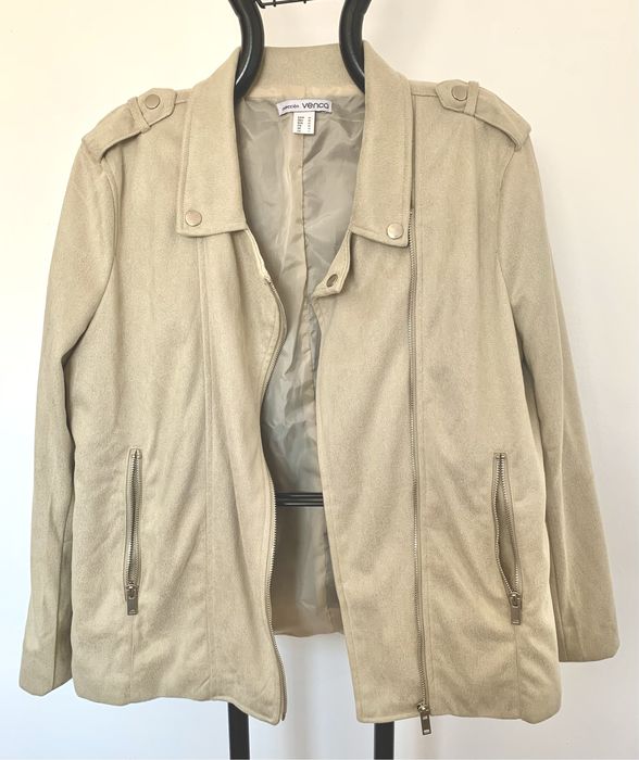 Casaco em camurça novo