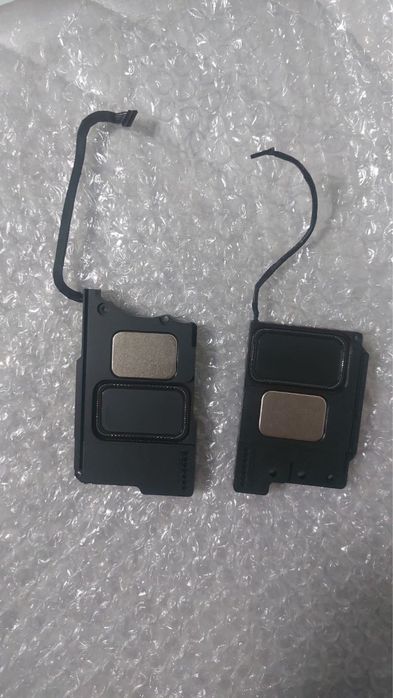 внутрішні динаміки для MacBook Pro