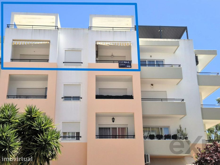 Exclusive T1 Apartment in Tavira: Top Floor with Private Terrace