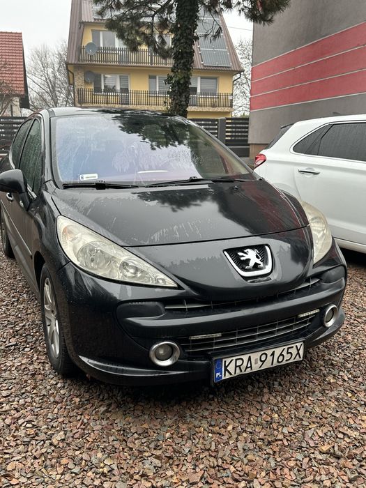 Peugeot 207 1.6vti
