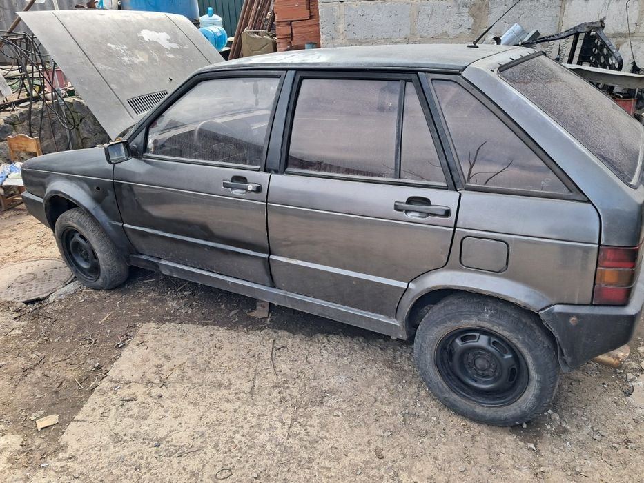 Продам seat дизельный  заводится