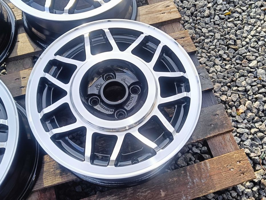 Oryginalne felgi VW Golf 1 MK1 Avus Snowflake 14" 4x100 ET38