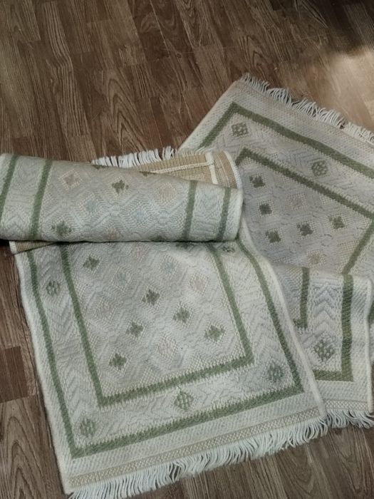 Conjunto de três tapetes quarto