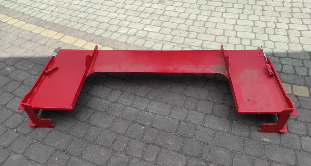 Siew graniczny rozsiewacza Lisicki RCW N062