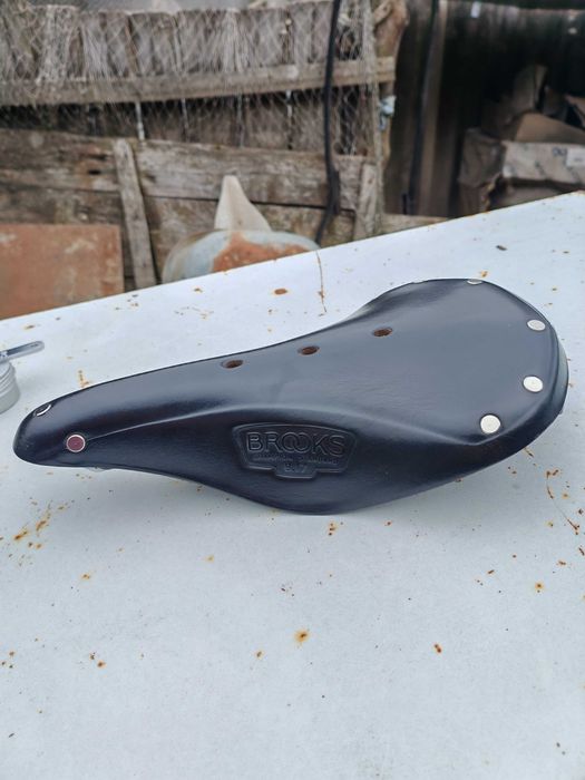 Сідло Brooks B17