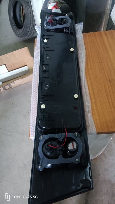 Farolim Suzuki Swift 1990 de mala..