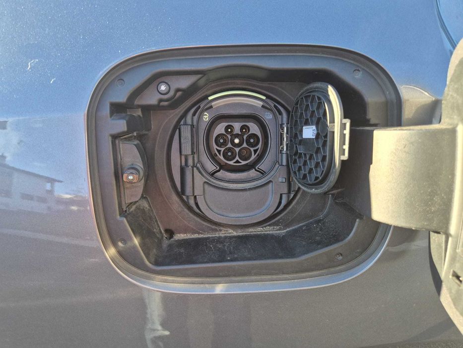 Mercedes A250e Limousine Hibrido Plug-in  218CV - 2,0L/100km -Nacional