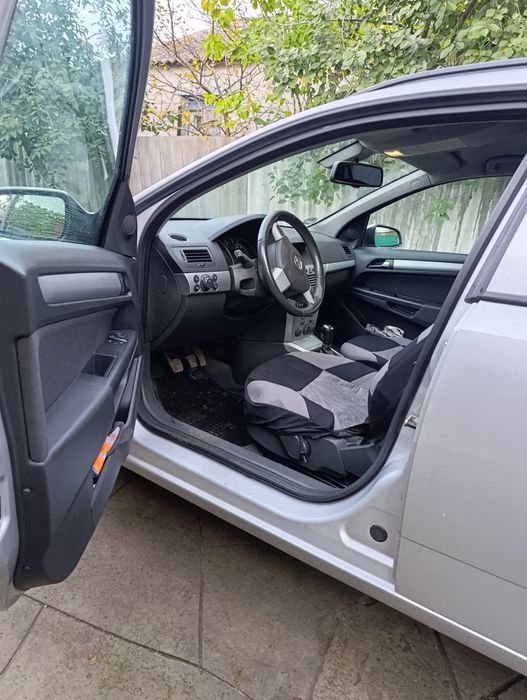 Opel Astra H 1.6
