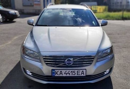 Volvo v 70,  2014 року