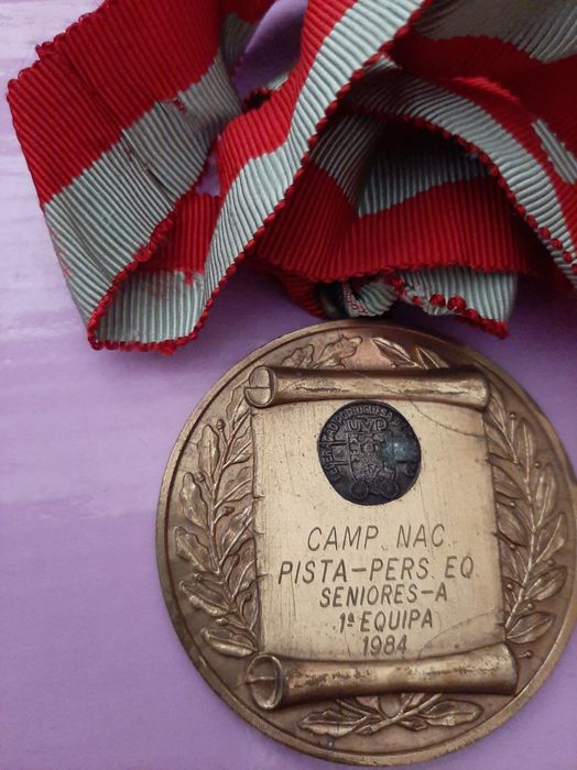 Medalha Camp Nac Pista Seniores 1Equipa 84