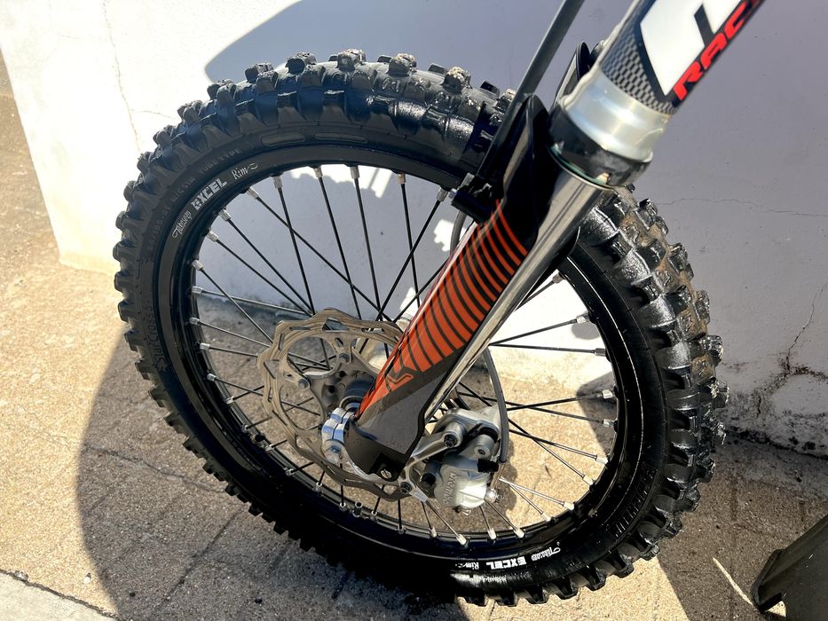 Ktm 125 sx ——————— nao matriculado!