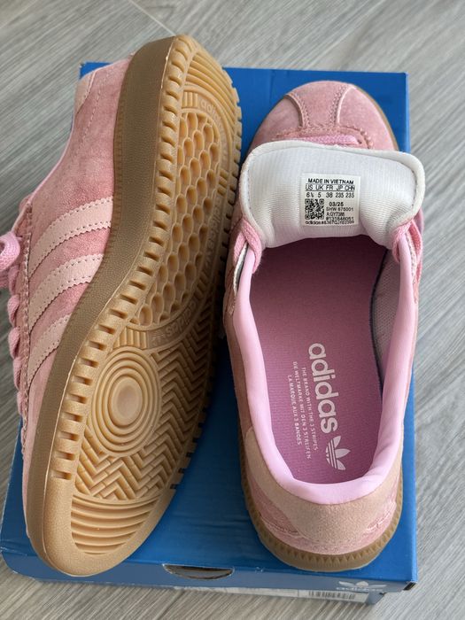 Оригинальные Adidas Bermuda Glow (new in box)