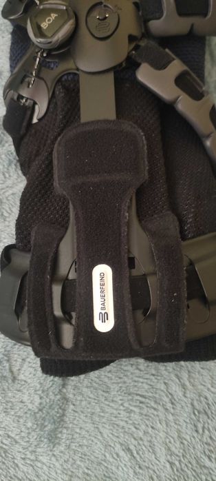 Orteza kolana Bauerfeind GenuTrain OA roz. 2