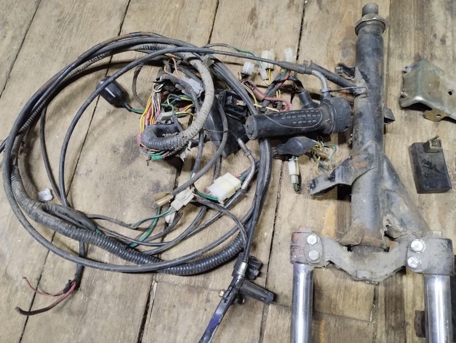 Запчасти китайський скутер 139 qmb