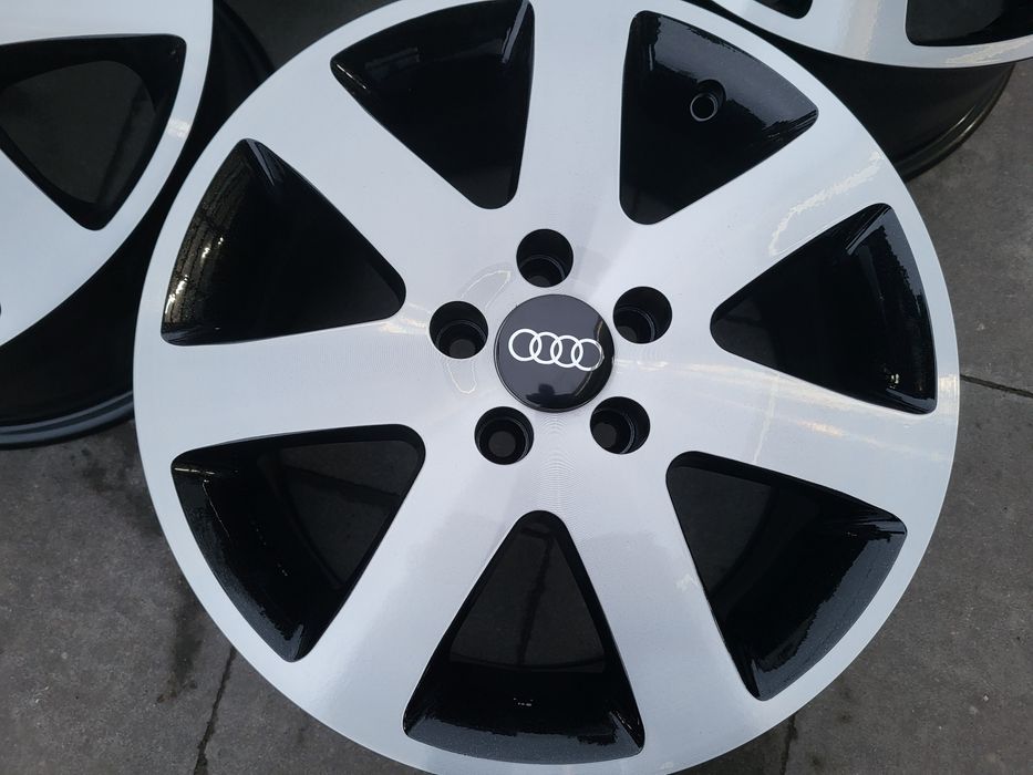 Felgi 15 5X100 Audi A1 Skoda Octavia VW Bora Golf IV ET38