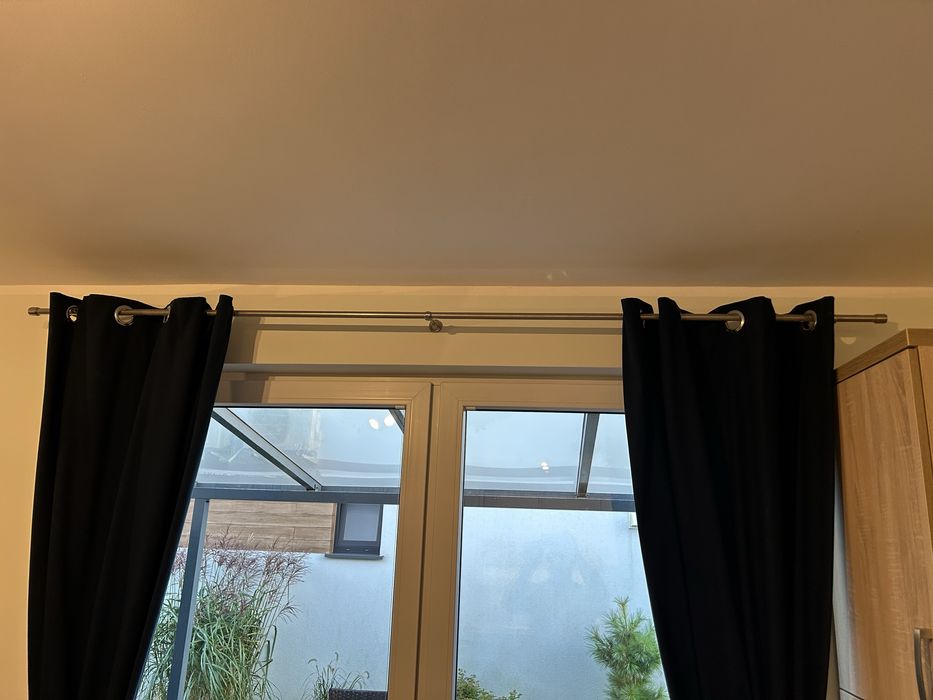 Karnisze metalowe srebrne 18 sztuk 240 cm