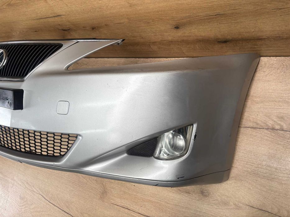 Zderzak przedni lexus is220 kolor 1g1