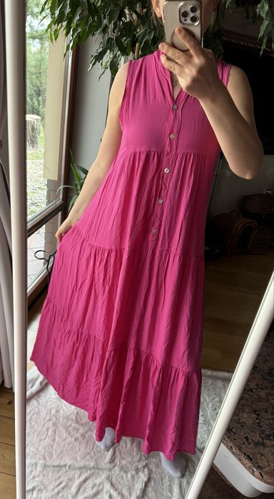 Śliczna lekka sukienka Made in Italy 100% Viskoza polecam !
