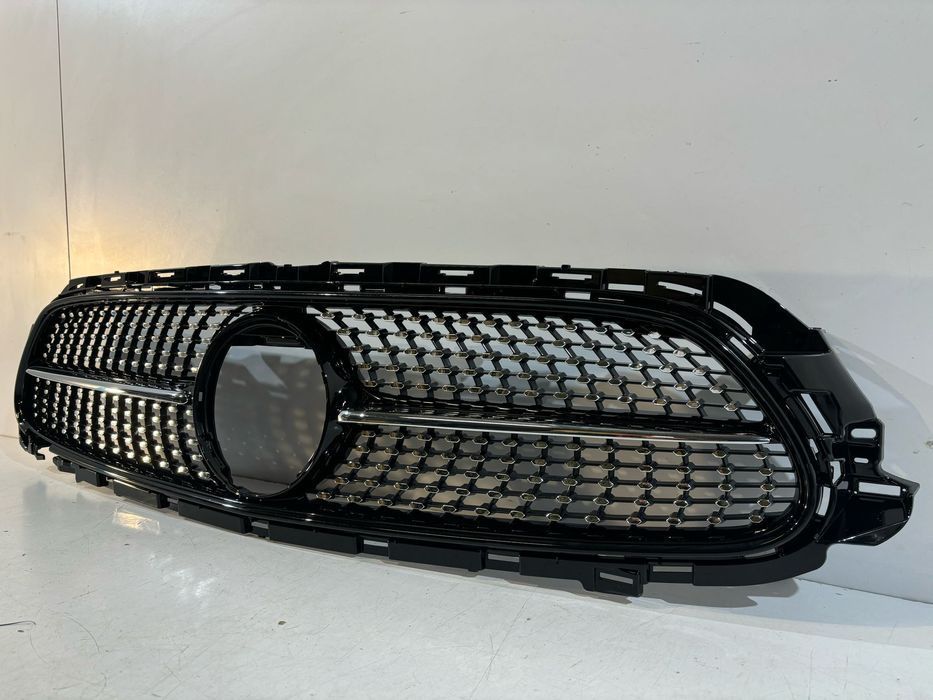 MERCEDES E W213 W238 LCI  AMG Grill Atrapa - 17083