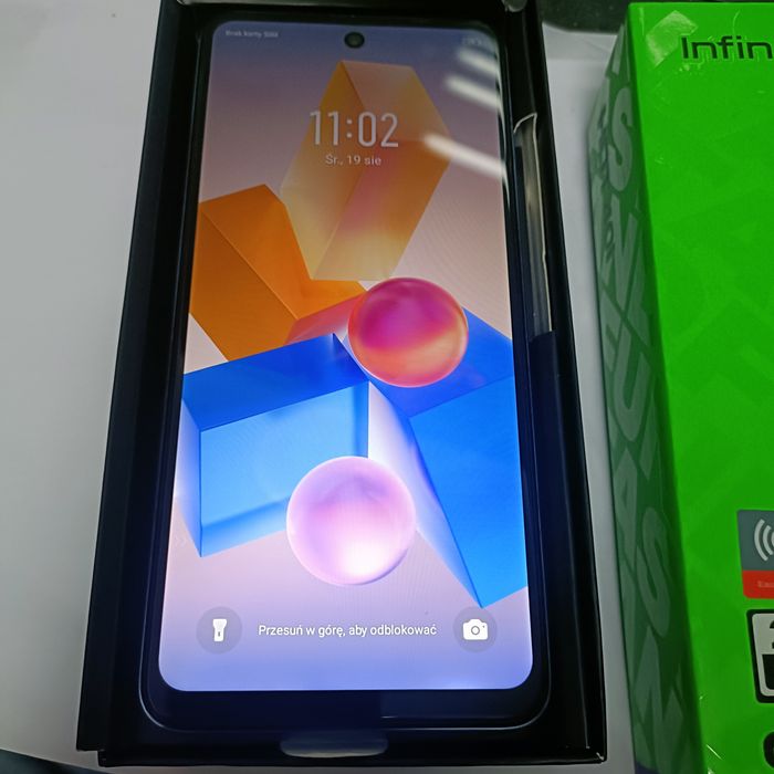 Telefon Infinix HOT 40i 8GB / 256 GB