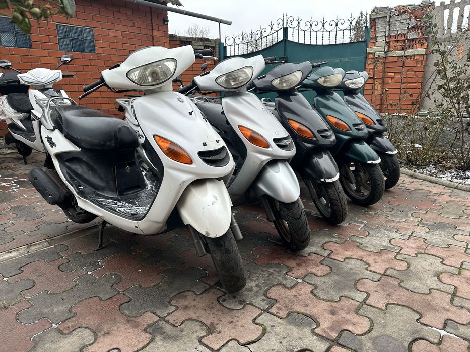 Yamaha GrandAxis 100, розмитнений