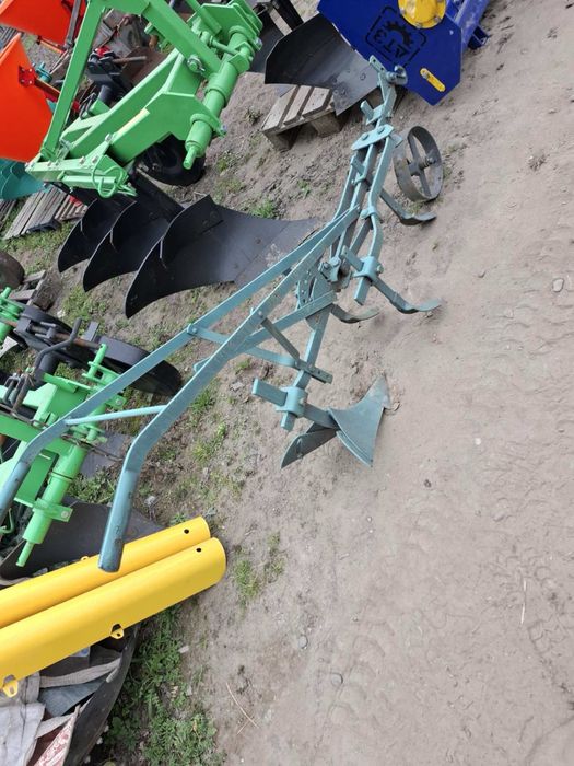 Продам культиватор міжрядний