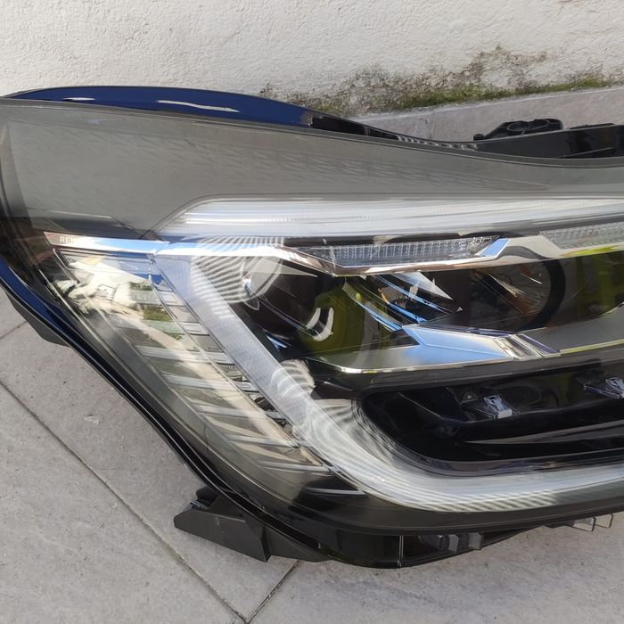 Ótica/ Farol Dianteiro Direito LED Renault Captur II Original