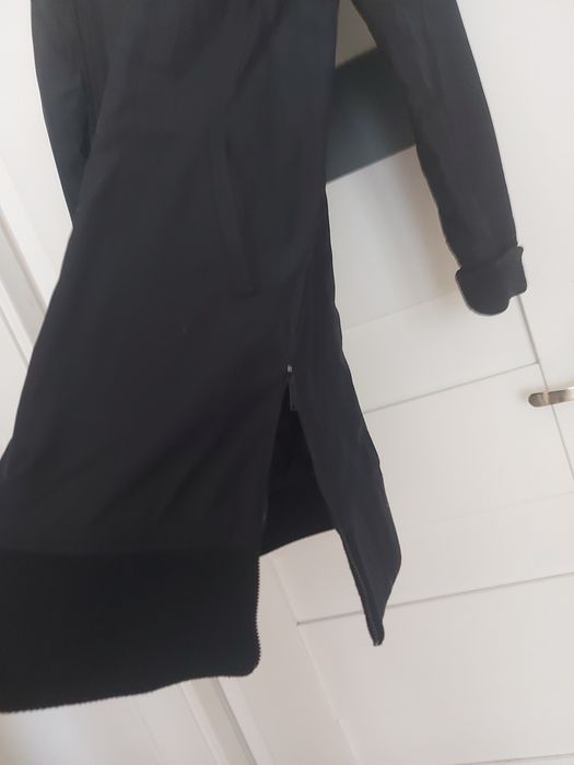 Kurtka wiosenno jesienna DKNY czarna  M