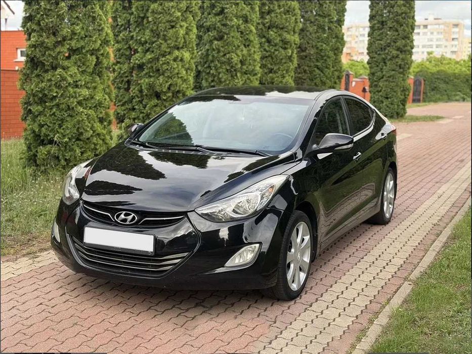 Оренда Hyundai Elantra 2014р під власні потреби (можна під таксі)