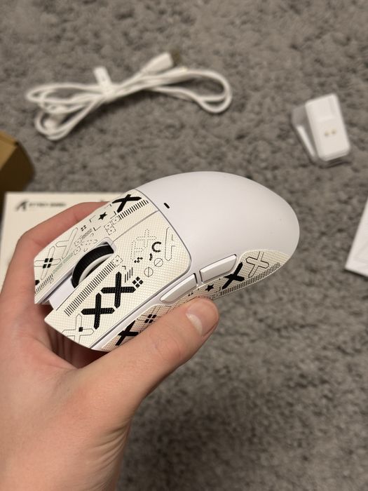 Нова бездротова мишка Attack Shark x11