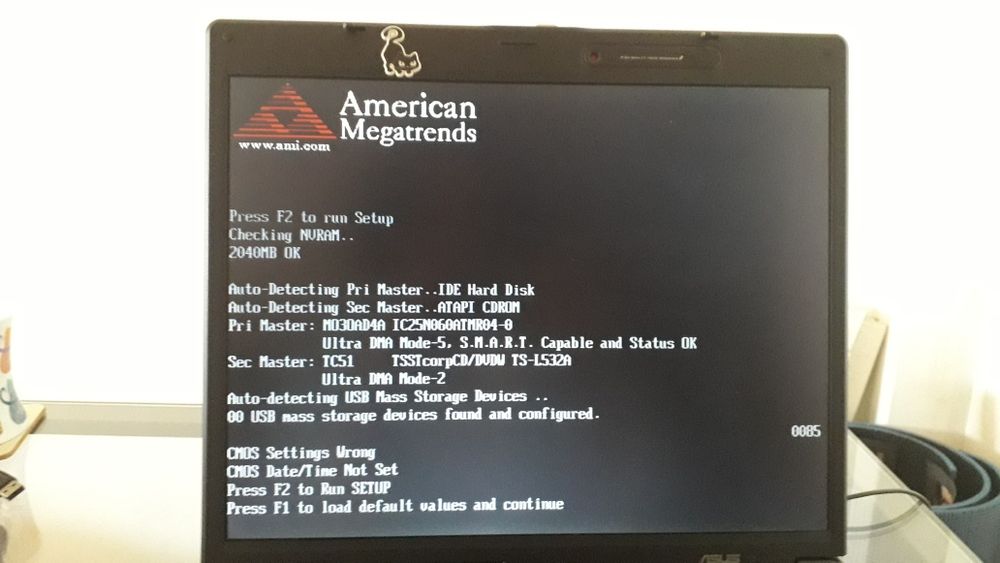 Asus A3000 N a funcionar