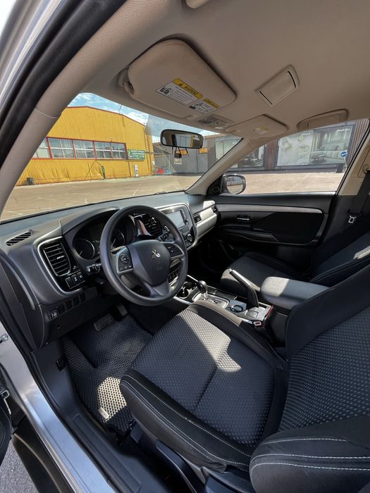Продаж Mitsubishi Outlander 3 | 2018 | 2.4L