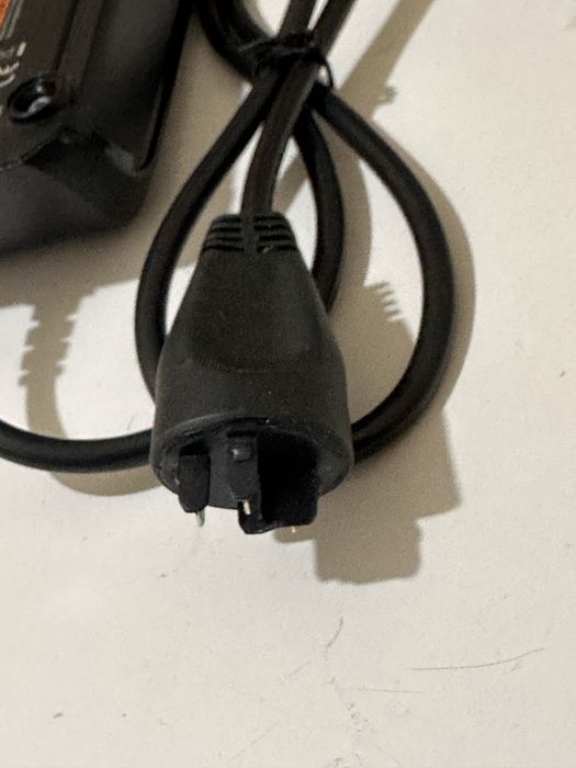 Зарядний пртстрій Bosch електровелосиреда smart system