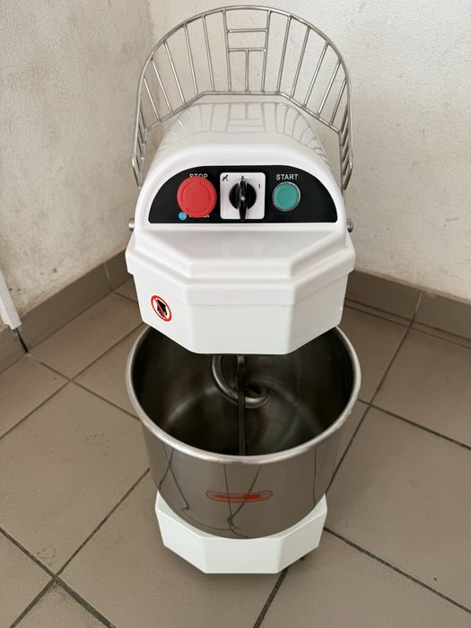 Тістоміс Промисловий Hurakan-Німеччина Обʼєм 10 Літрів Новий !!!