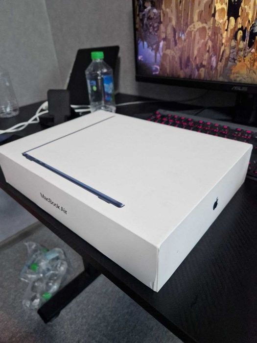 MacBook Air Midnight / M2 / 8GB / 512GB / 85% Battery Health