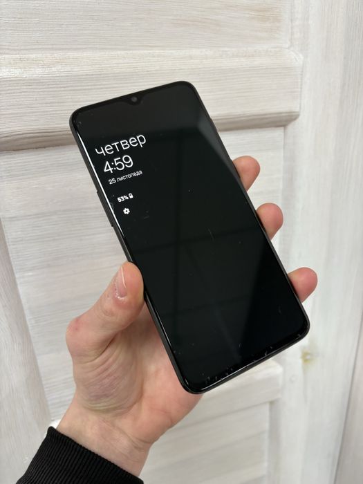 OnePlus 6T  8/128Gb Стан Гарний!