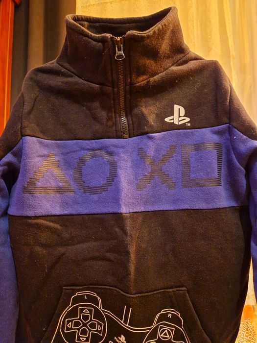 PlayStation bluza na 9-10 lat