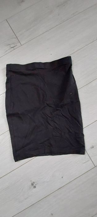 Spódnica czarna XS obcisla ołówkowa H&M