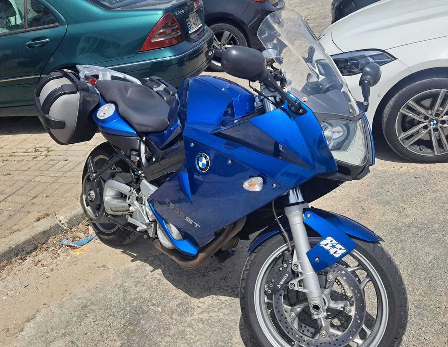 Vendo BMW F 800 ST de 2011