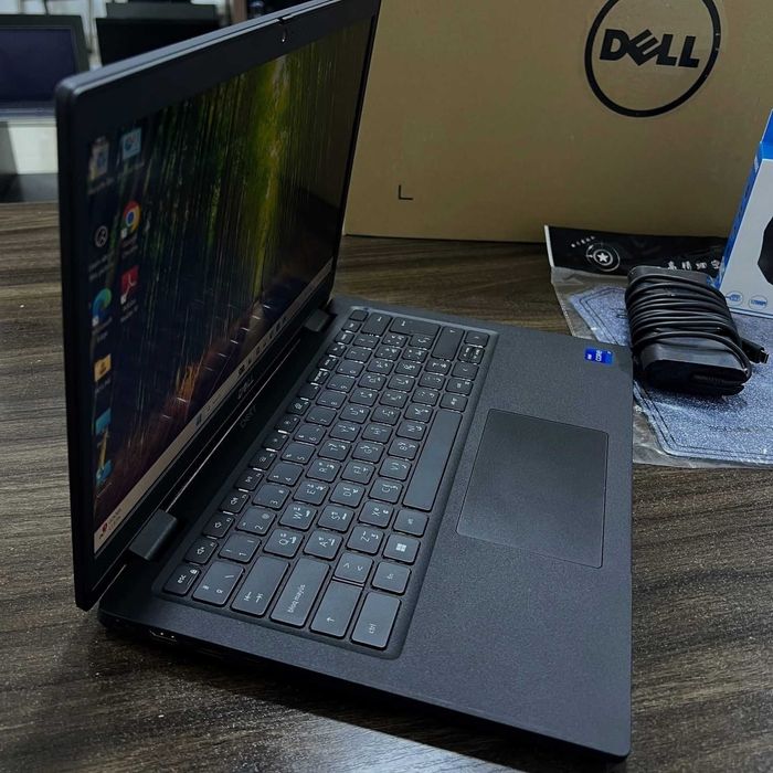 Dell Dodecacore 14" i7/16GB/500Nvme série Profissional