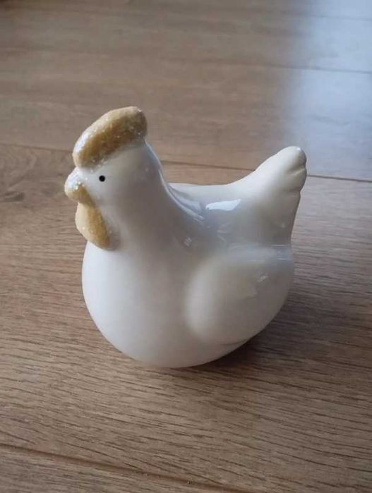 Porcelanowa Kura do Koszyczka Wielkanocnego Biała
