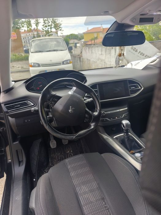 Peugeot 308 sw Allure foto 5