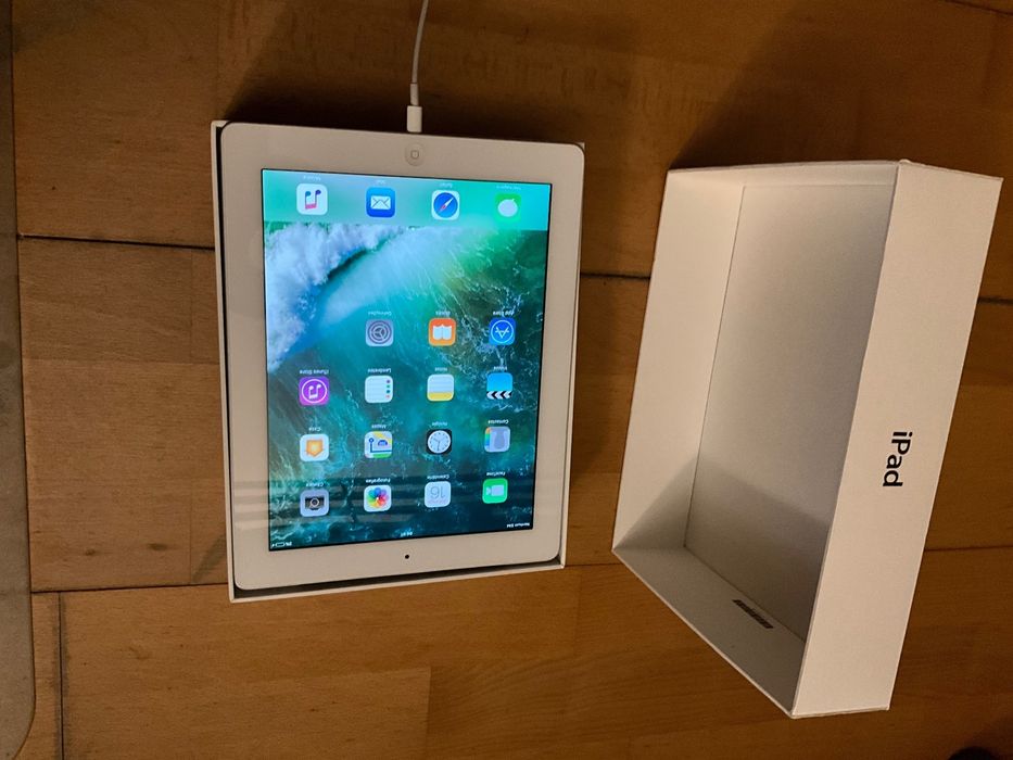 iPad 4th Generation Wi-Fi + Cellular (MM)64284467720451124